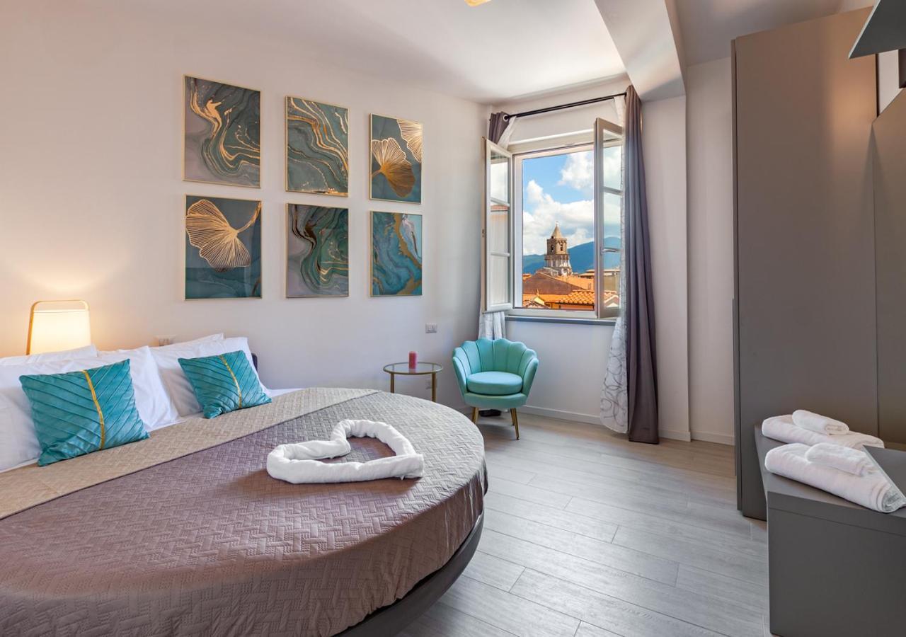 Tower View Luxury Apartment On The River Pisa Exterior photo